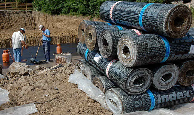 Instalacija Index Testudo Spunbond hidroizolacione membrane na temeljnu ploču