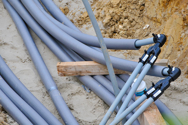 Connecting pipes need to be insulated