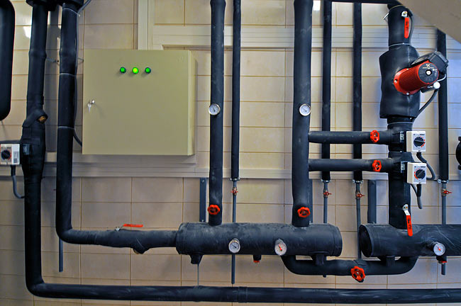 The electric cabinet with the electrical connections