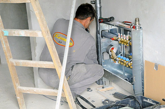Instalacija vertikala u jednom stanu u Amadeu II