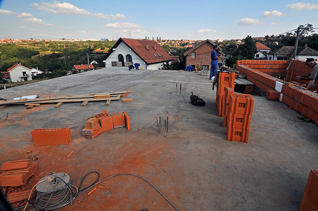 Amadeo first floor slab finished