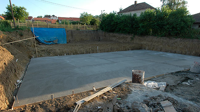 Making of the footer slab 3