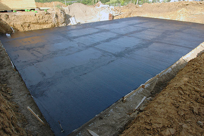 Preparing the waterproofing layer