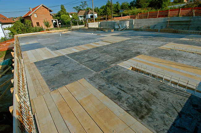 Amadeo slab cast once finished