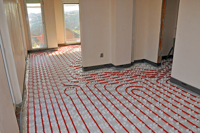 Instalacija petlji podnog grejanja u duploj spirali - 2