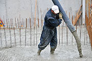 Making of the armed concrete base slab of Amadeo II - part 2